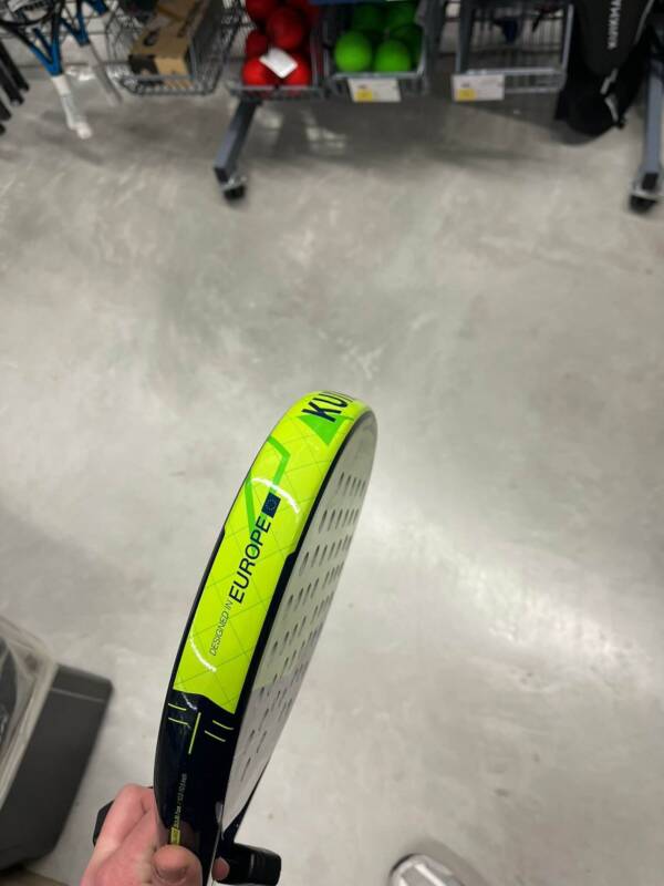 dettaglio racchetta da padel kuikma 500